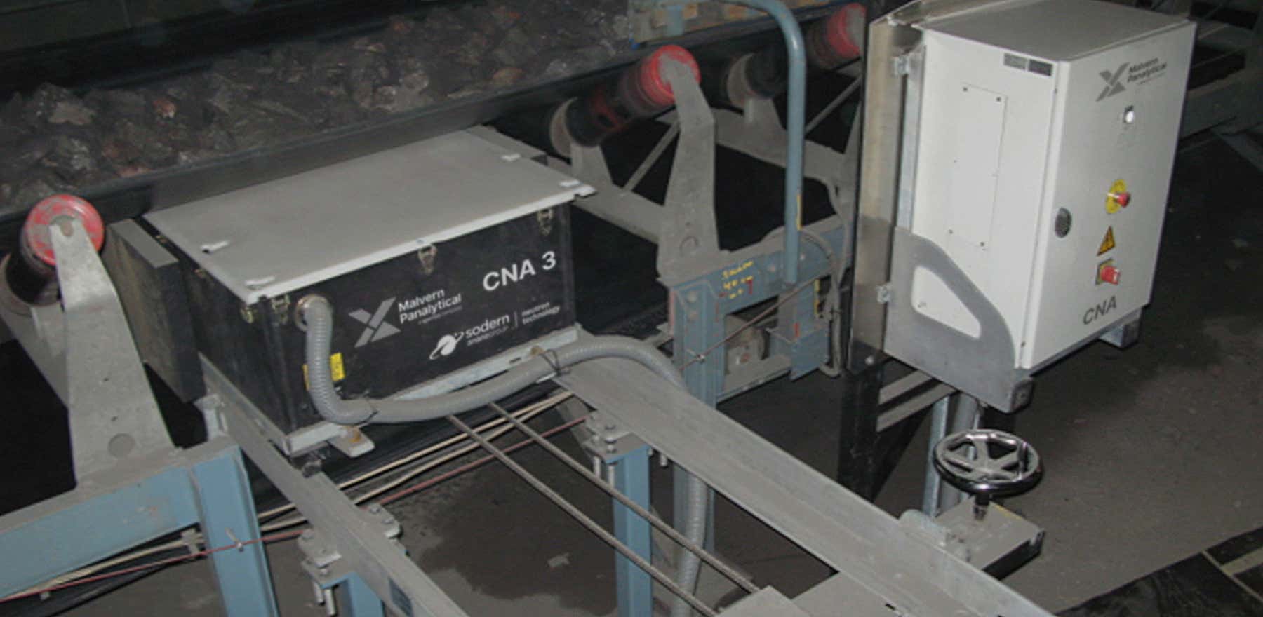 CNA³ elemental cross-belt analyzer 4